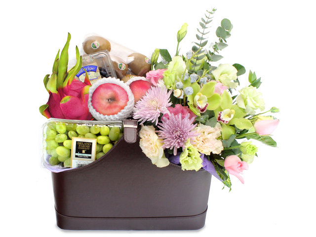 Fruit Basket - Flower Design & Fruit Hamper (1) - L102417 Photo